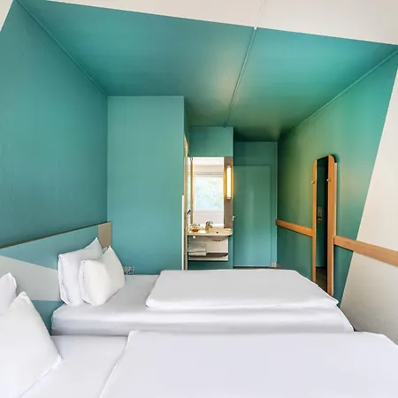 Otel Braunschweig-west 3*