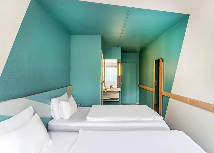 Hotel Braunschweig-west 3*